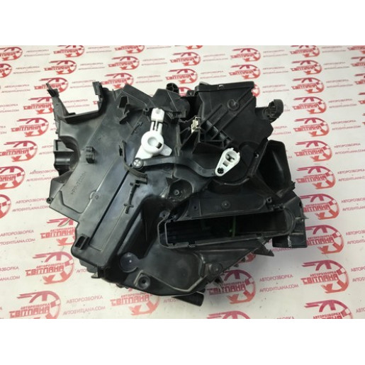 Корпус обігрівача Renault Trafic III 1.6DCI 2014-2021 271201376R